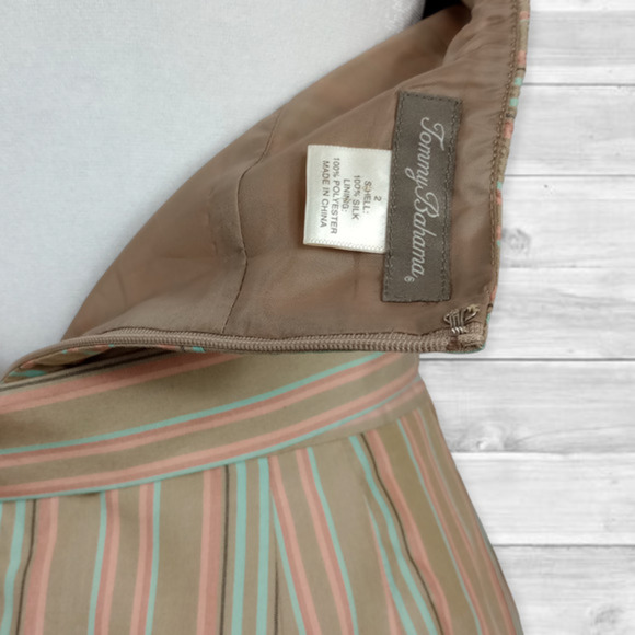TOMMY Bahama Silk Tie Neck Dress 2 Women's Multicolored Lined Zip Back Size 2 - Picture 8 of 8